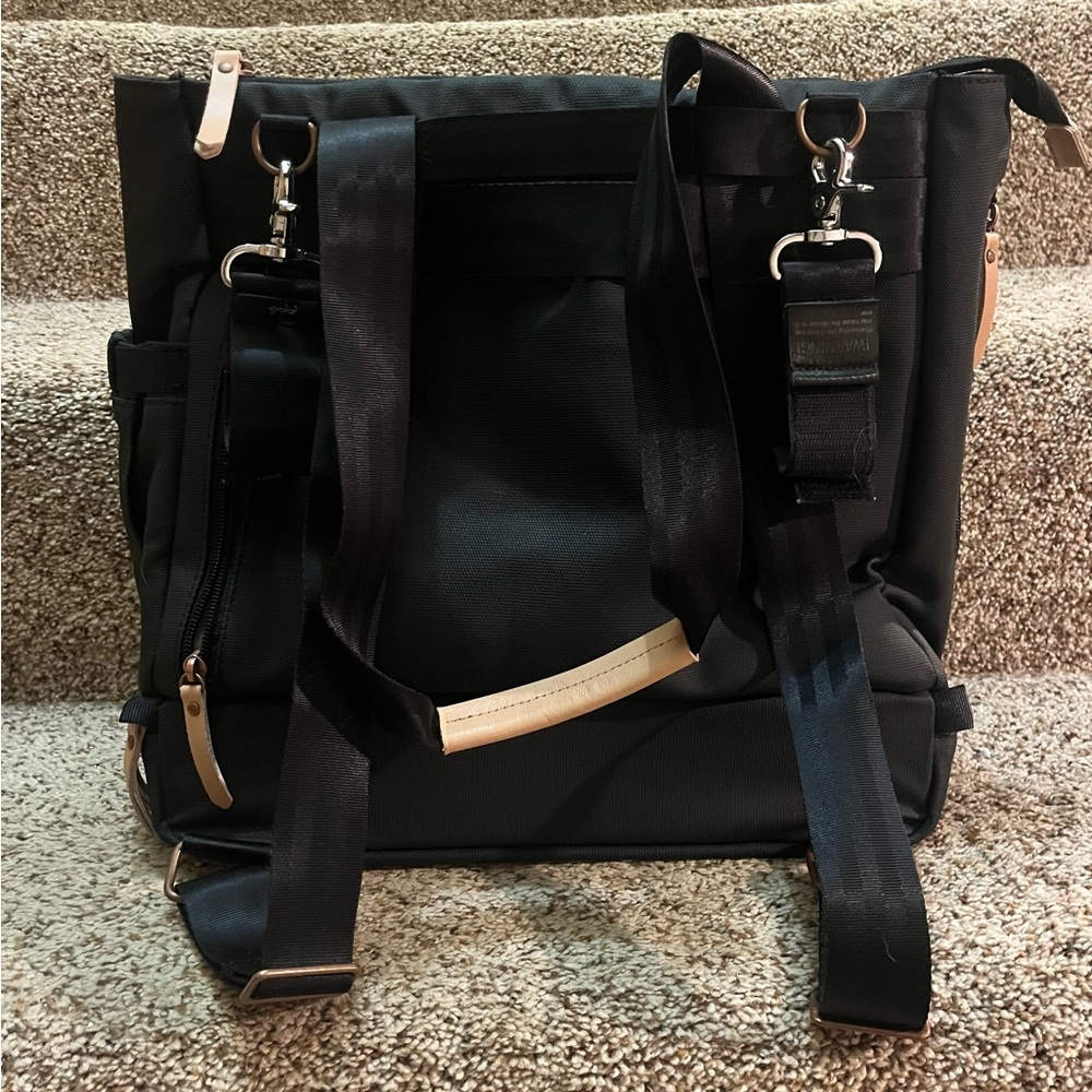 Petunia Pickle Bottom Pivot Pack Black/Sand Diaper Bag Backpack Carry on Tote - Picture 9 of 12